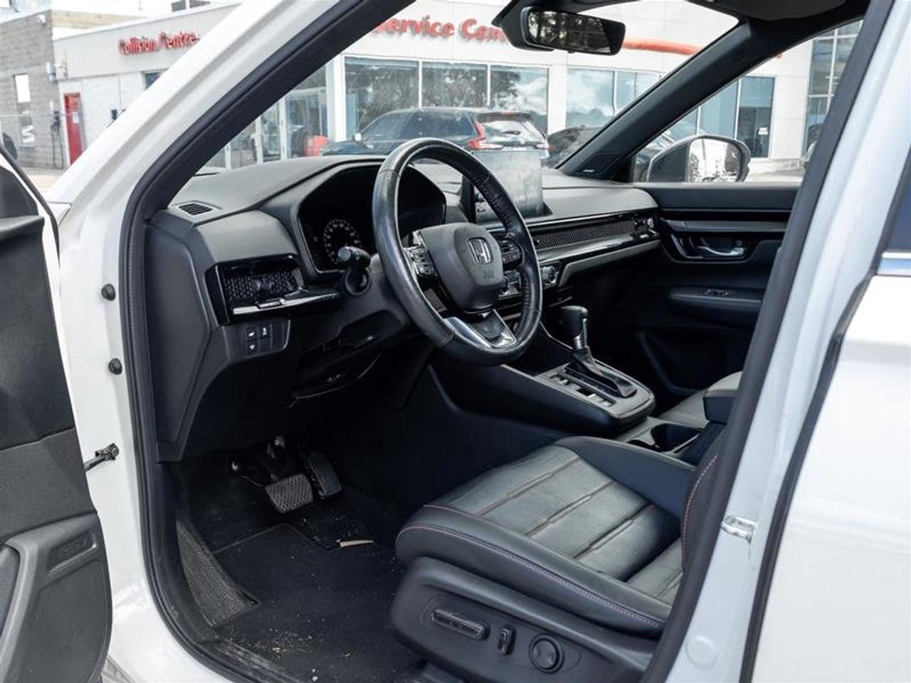 2023 Honda CR-V Touring Hybrid 4WD Photo