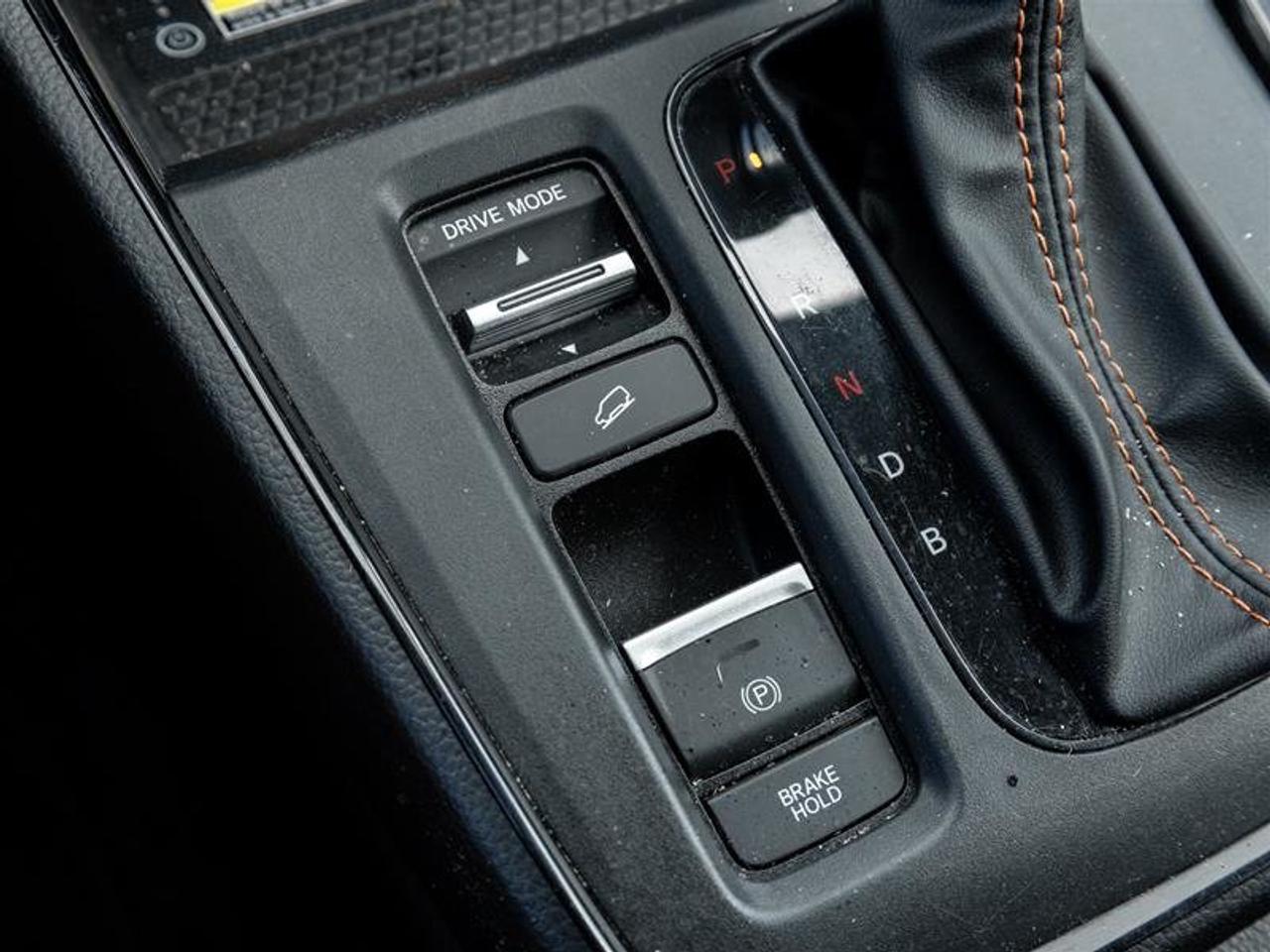 2023 Honda CR-V Touring Hybrid 4WD Photo