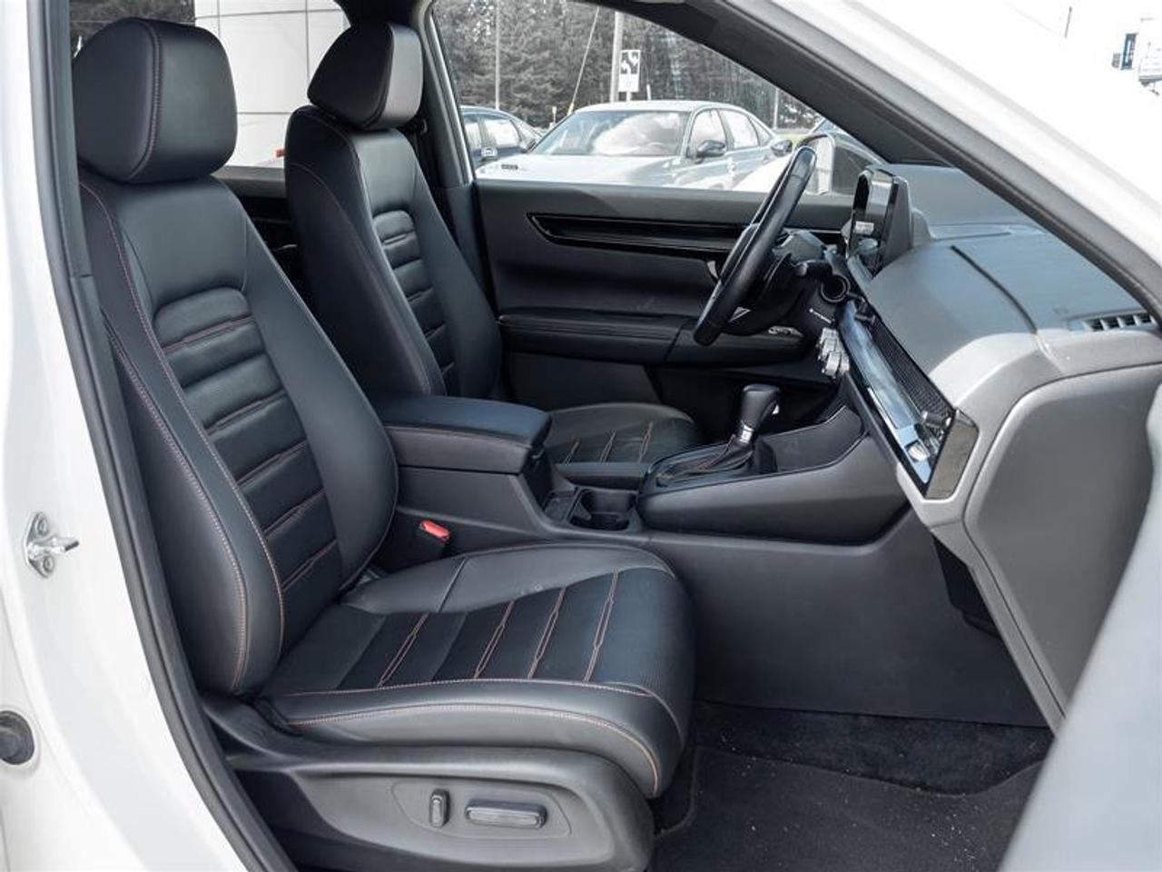 2023 Honda CR-V Touring Hybrid 4WD Photo