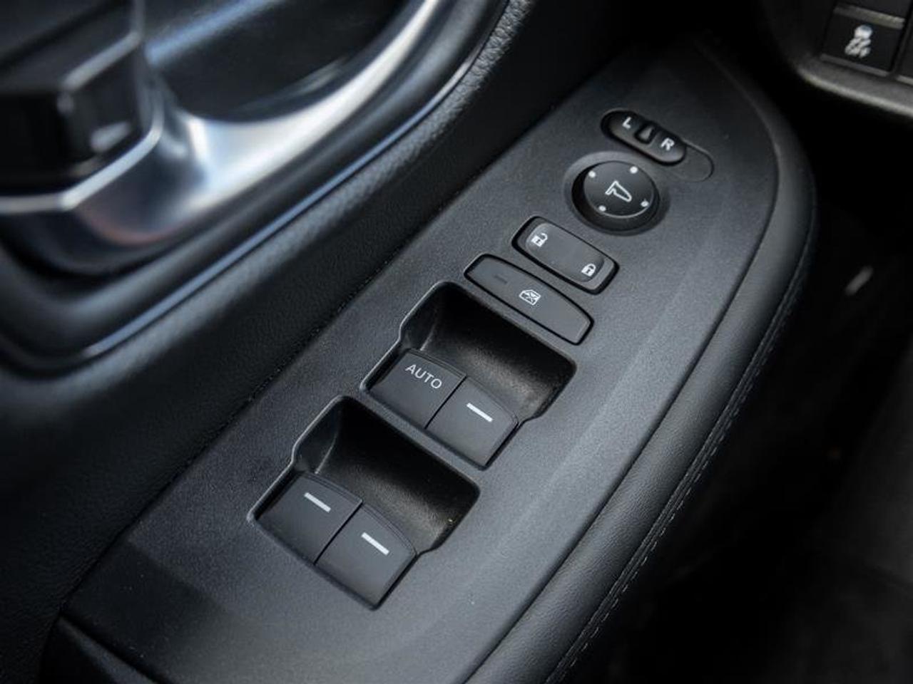 2025 Honda HR-V Lx Awd Cvt Photo