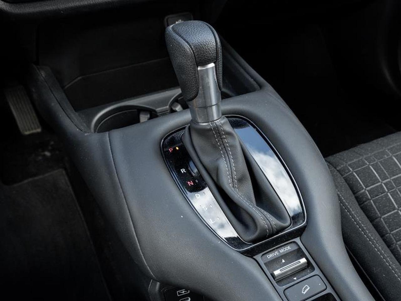 2025 Honda HR-V Lx Awd Cvt Photo