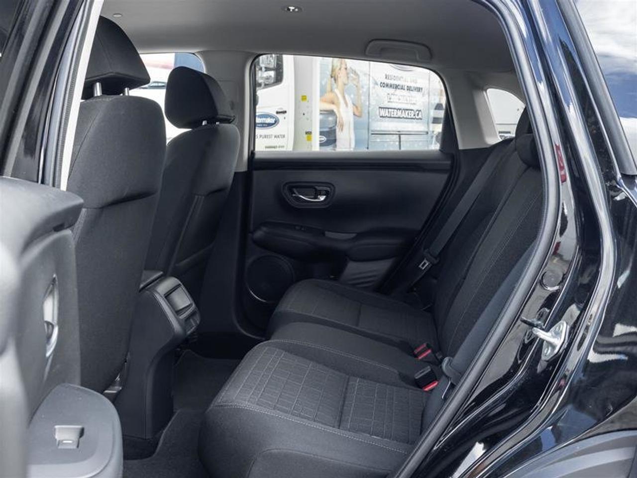 2025 Honda HR-V Lx Awd Cvt Photo
