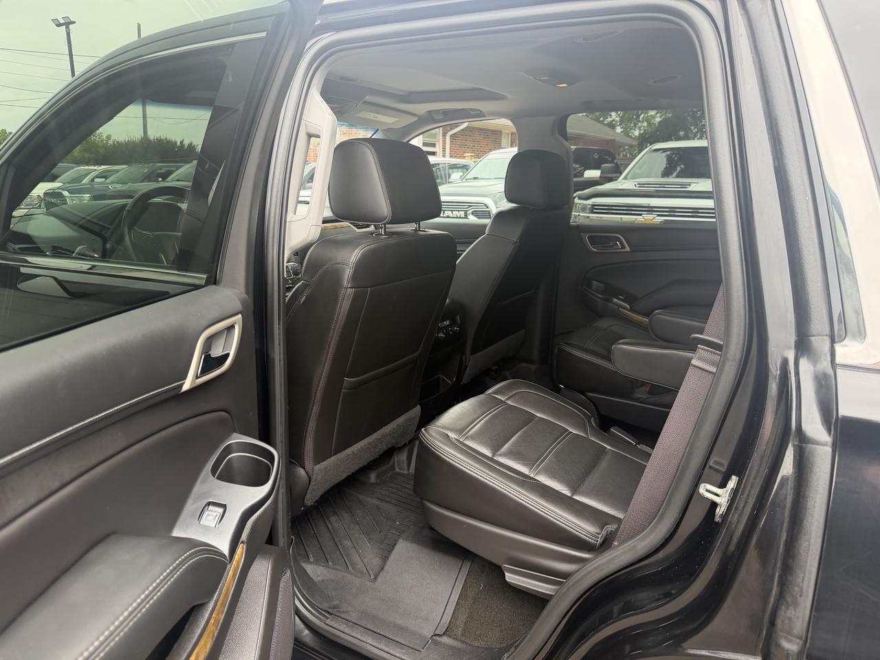 2017 GMC Yukon Denali Photo
