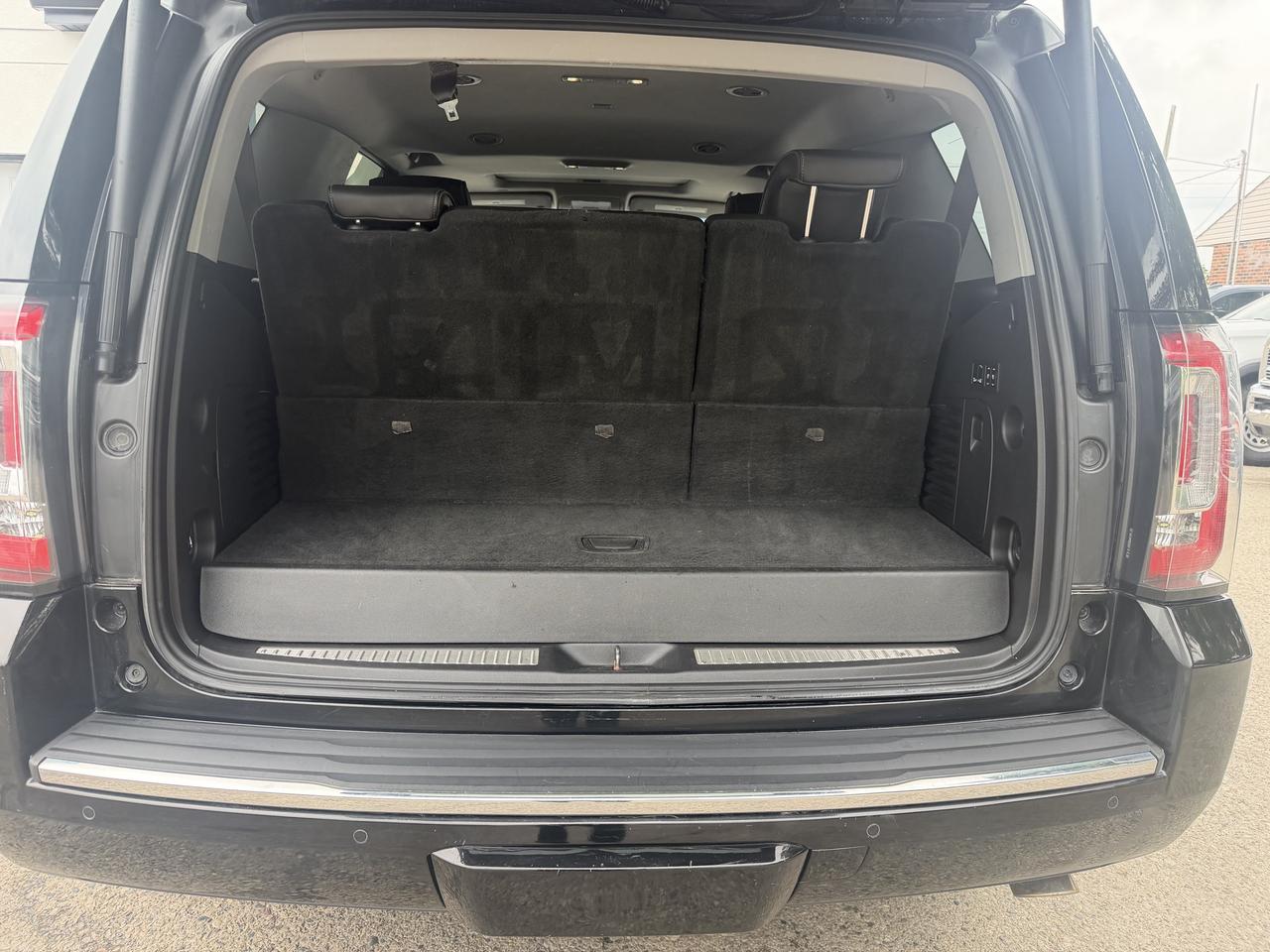 2017 GMC Yukon Denali Photo