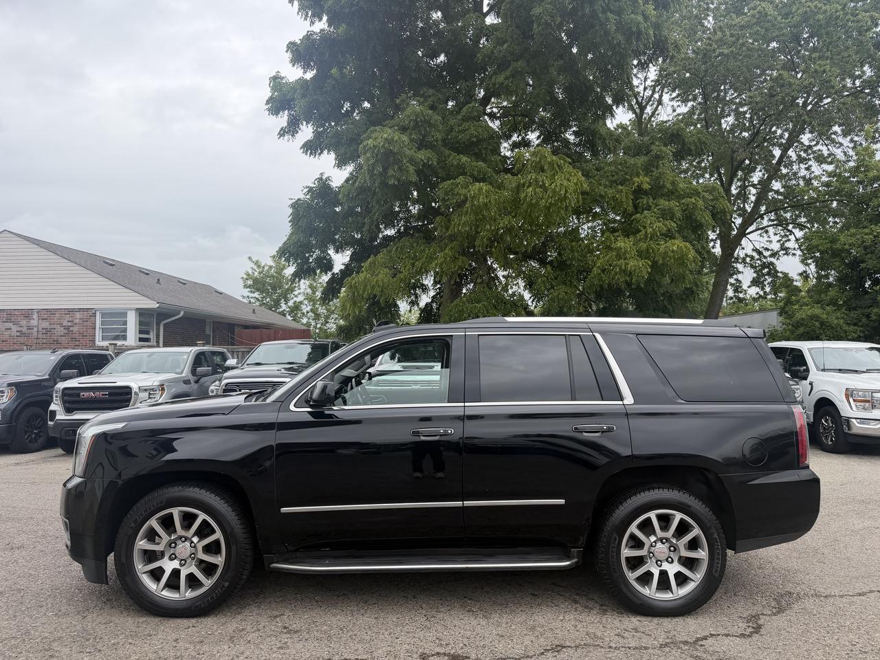 2017 GMC Yukon
