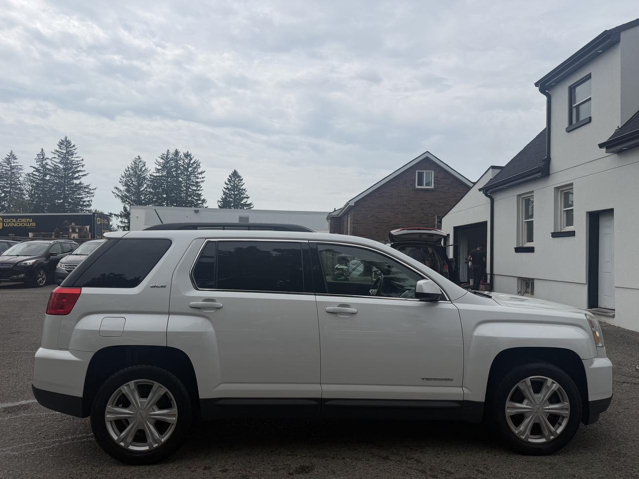 2017 GMC Terrain SLE Photo