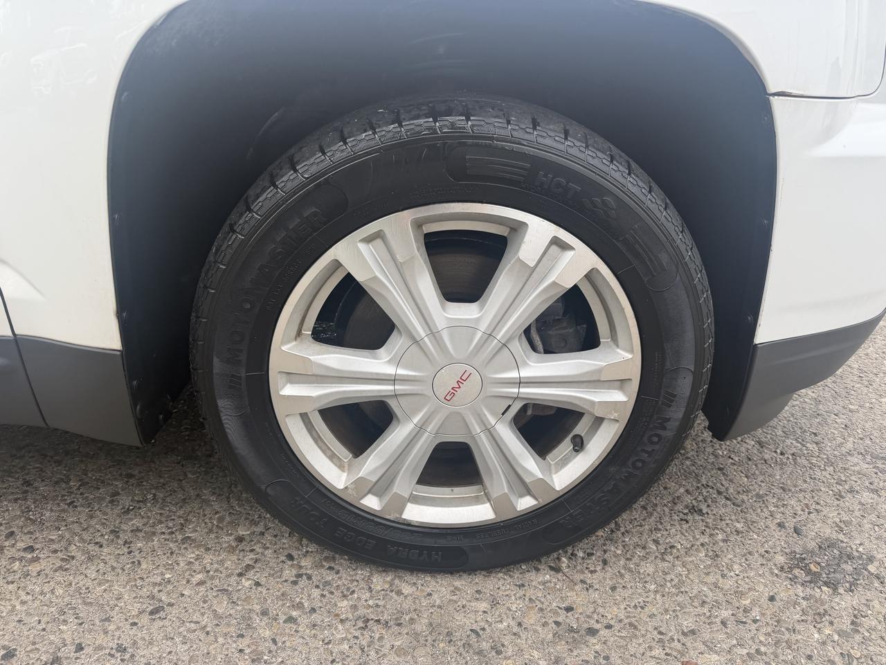 2017 GMC Terrain SLE Photo