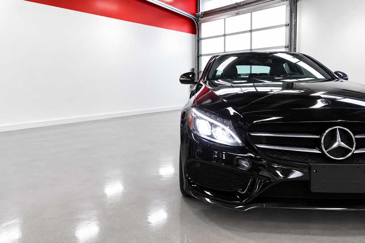 2017 Mercedes-Benz C-Class C 300 ,AMG PKG,PANO ROOF,0 CALIM.4 MATIC Photo