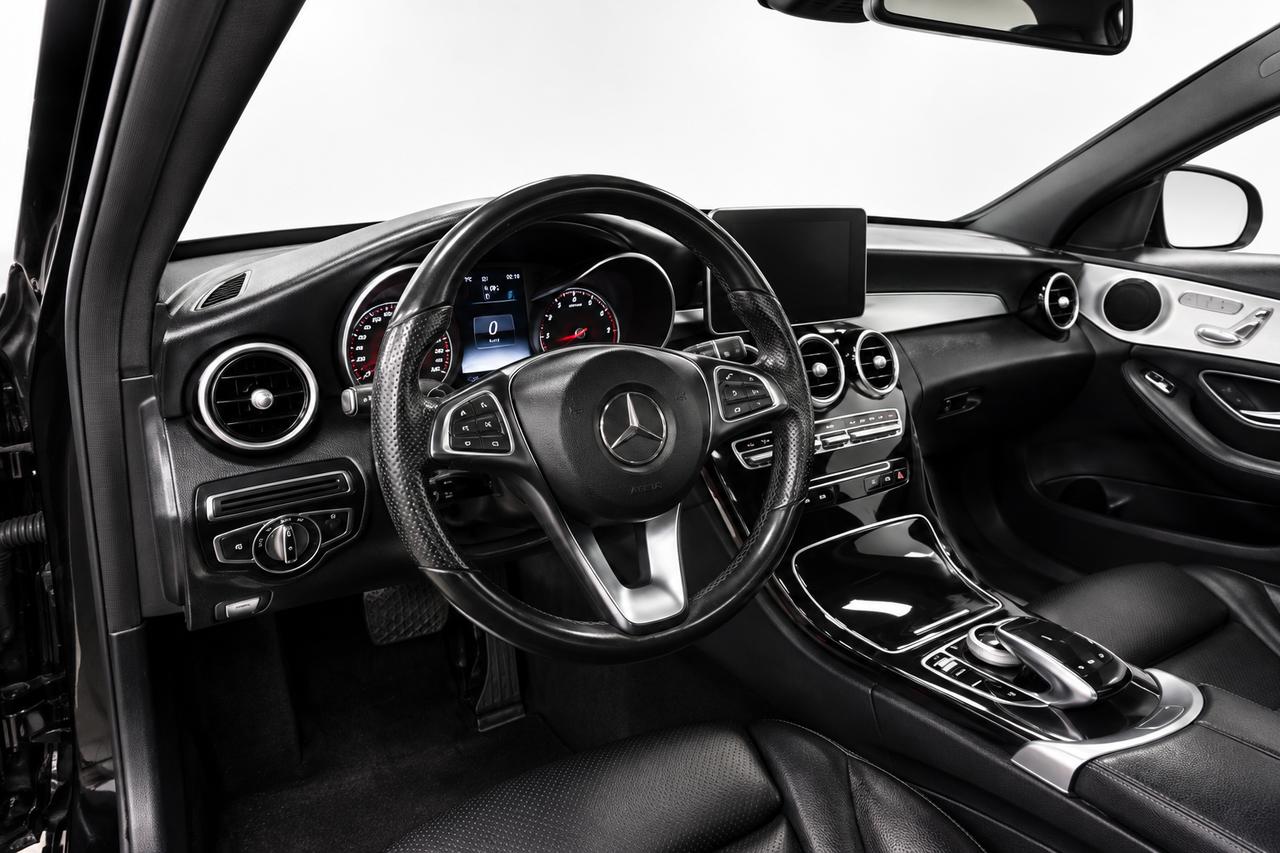 2017 Mercedes-Benz C-Class C 300 ,AMG PKG,PANO ROOF,0 CALIM.4 MATIC Photo