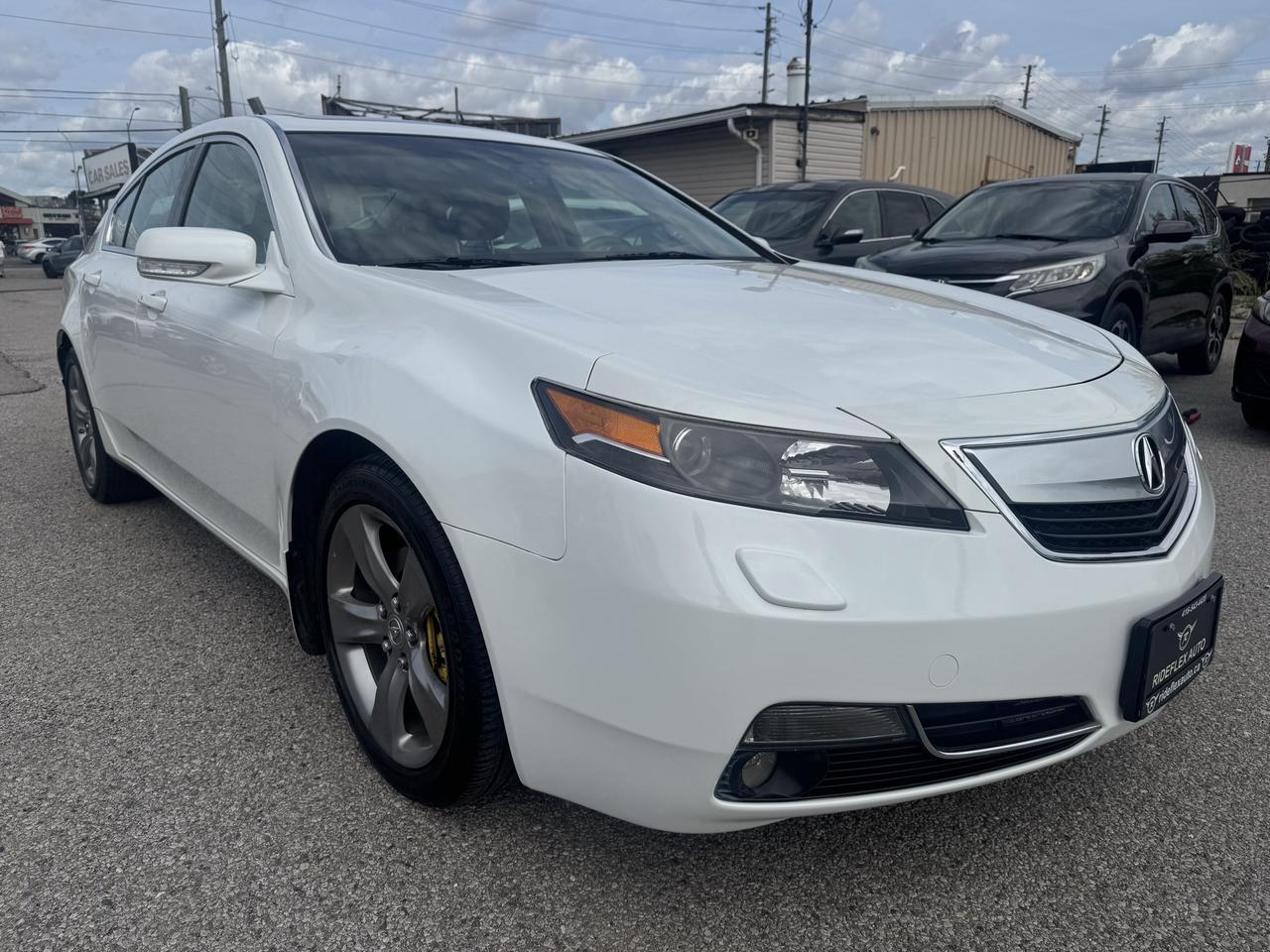 2013 Acura TL w/Tech Pkg Photo