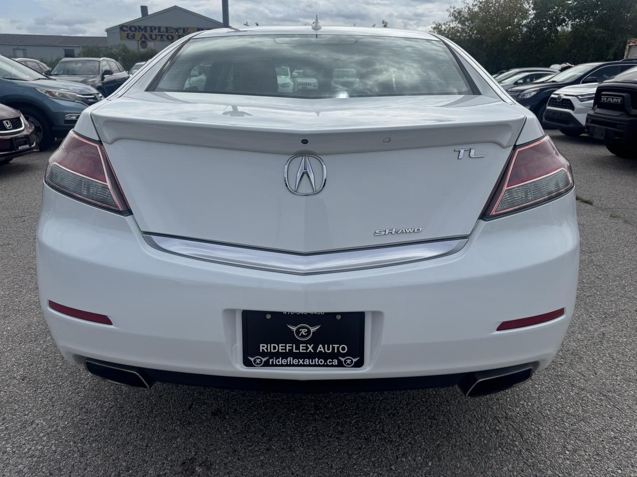 2013 Acura TL w/Tech Pkg Photo