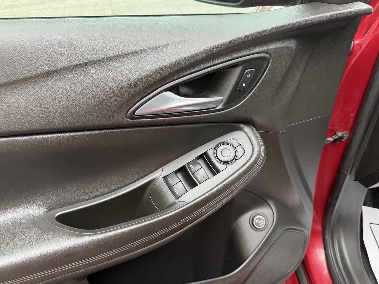 2020 Buick Encore GX ST Photo