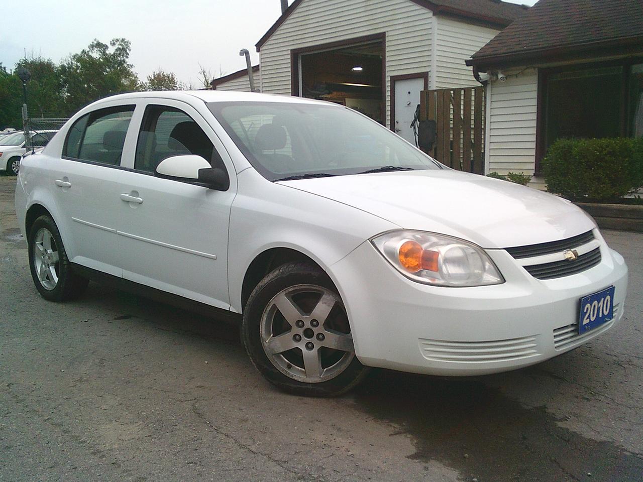 2010 Chevrolet Cobalt LT w/1SA Photo2