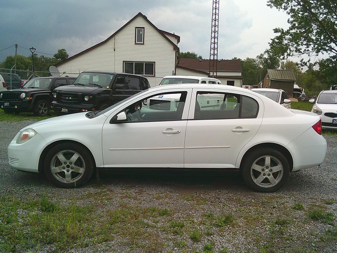 2010 Chevrolet Cobalt LT w/1SA Photo4
