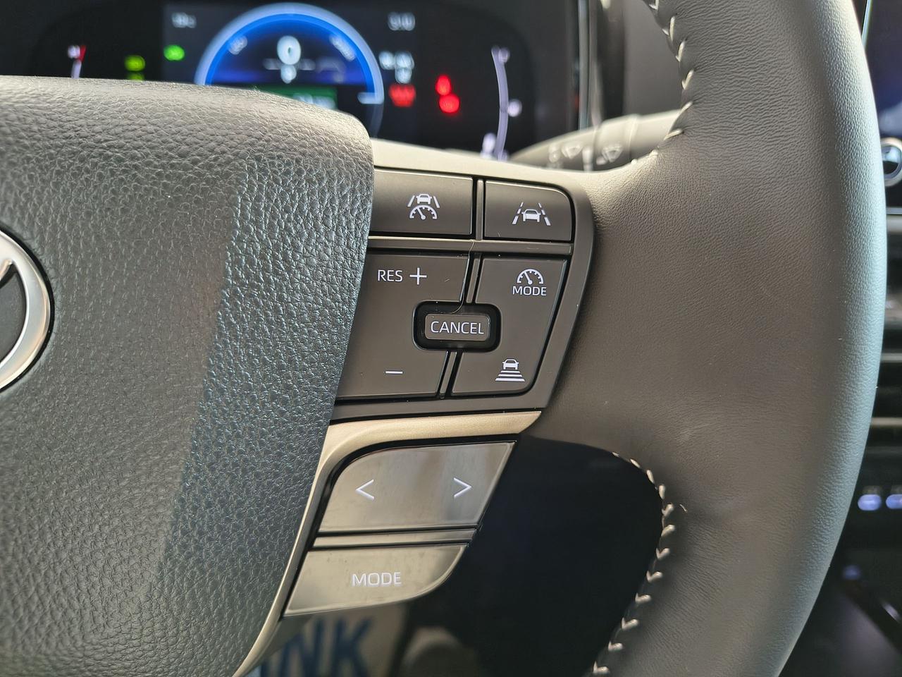 2025 Toyota Camry SE Upgrade Photo0