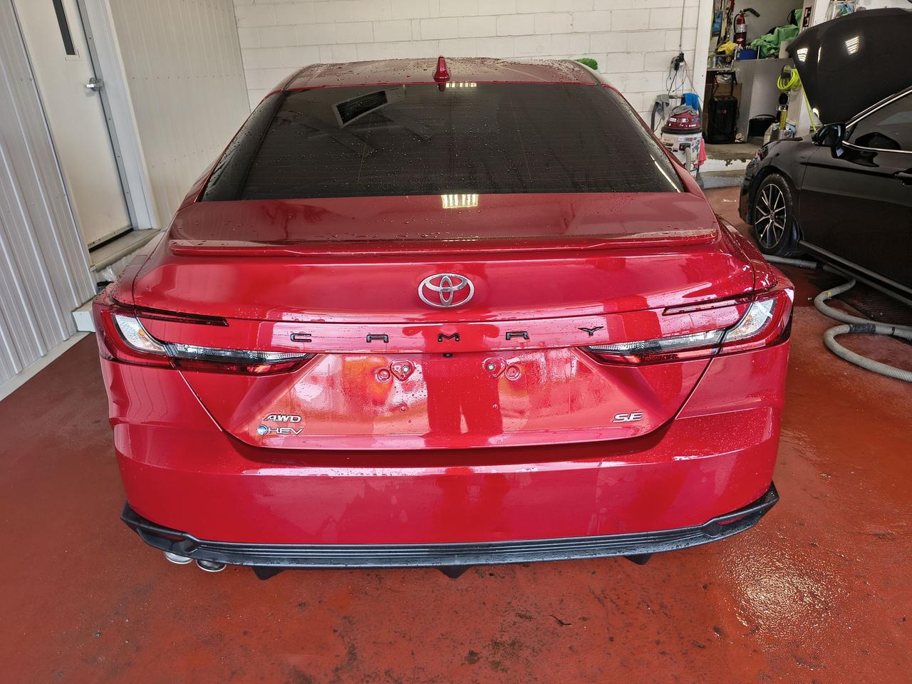 2025 Toyota Camry SE Upgrade Photo0