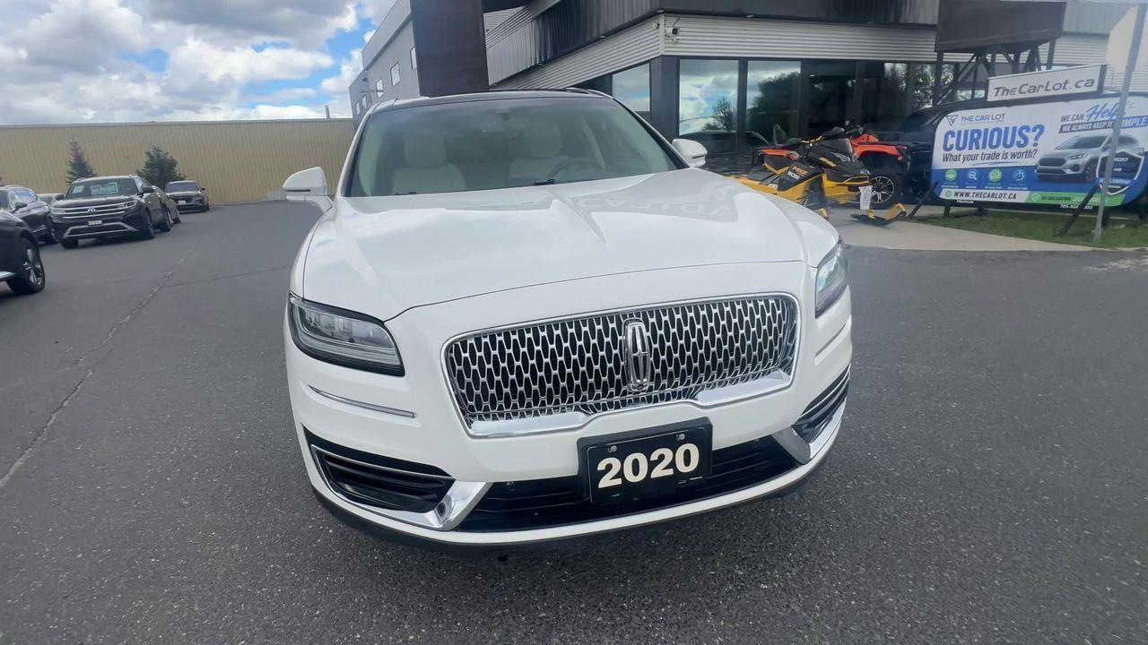 2020 Lincoln Nautilus Reserve AWD, HEATED/COOLED LEATHER SEATS, NAV, REVERSE CAM, MOONROOF, POWER LIFTGATE!! Photo