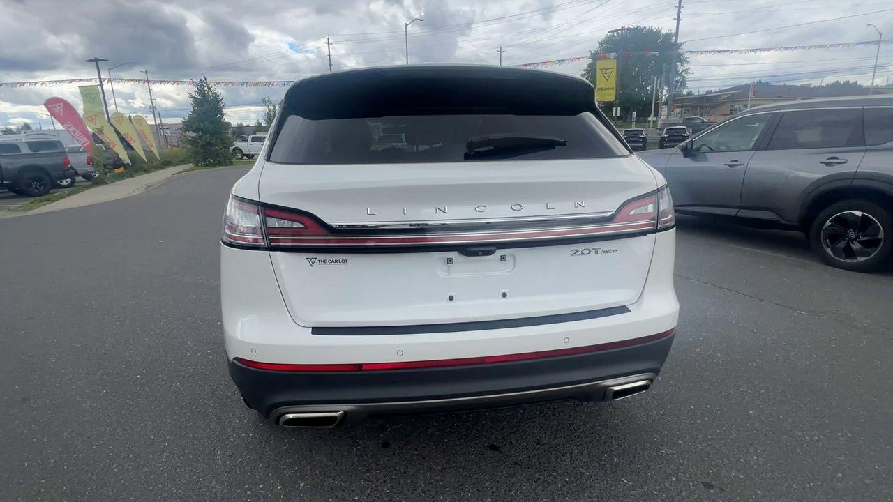 2020 Lincoln Nautilus Reserve AWD, HEATED/COOLED LEATHER SEATS, NAV, REVERSE CAM, MOONROOF, POWER LIFTGATE!! Photo