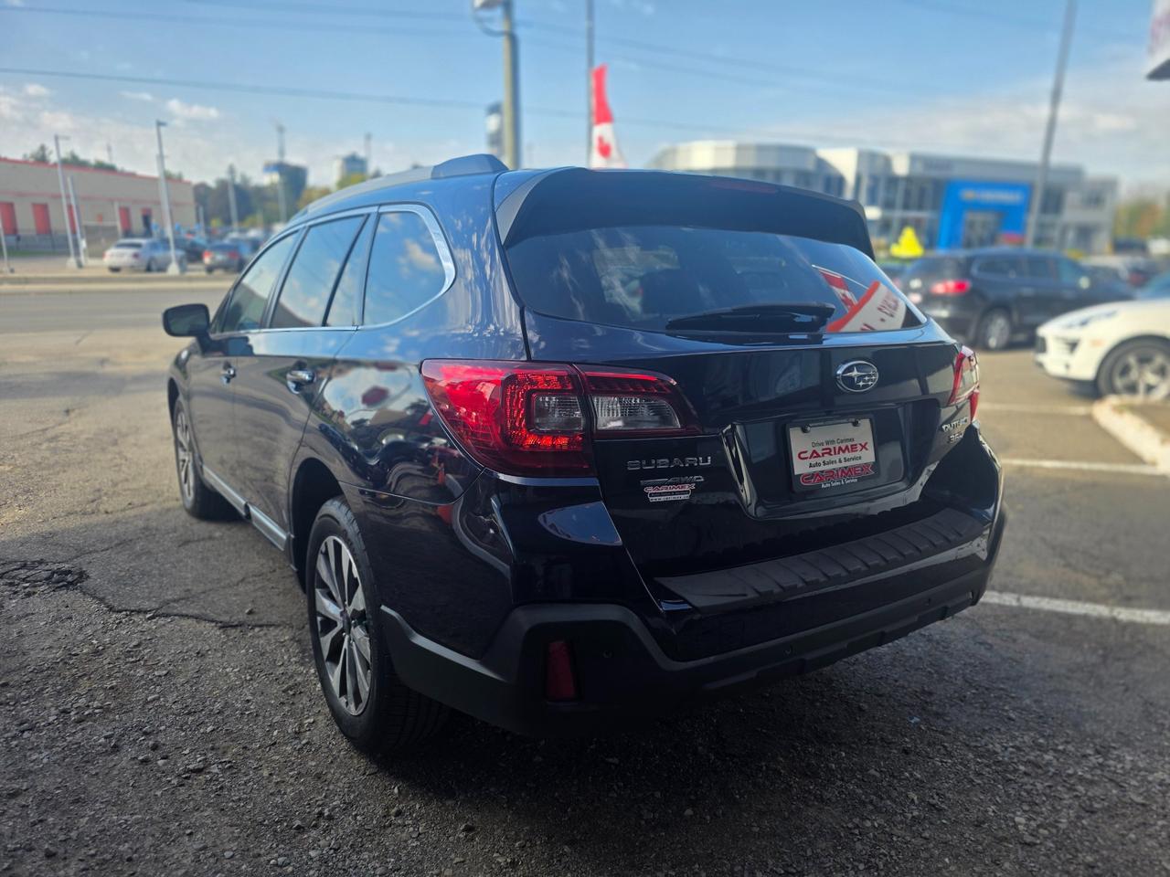 2018 Subaru Outback 3.6R Premier EyeSight Package 3.6R | Premier | Accident Free | NEW ARRIVAL | PLEASE CALL AHEAD Photo2