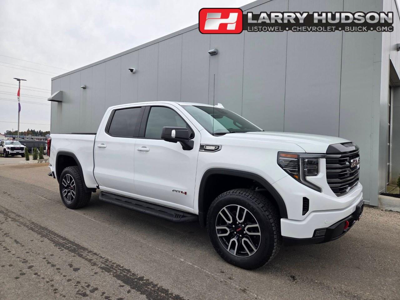 2025 GMC Sierra 1500 Crew Cab Short Box 4-Wheel Drive AT4 Photo