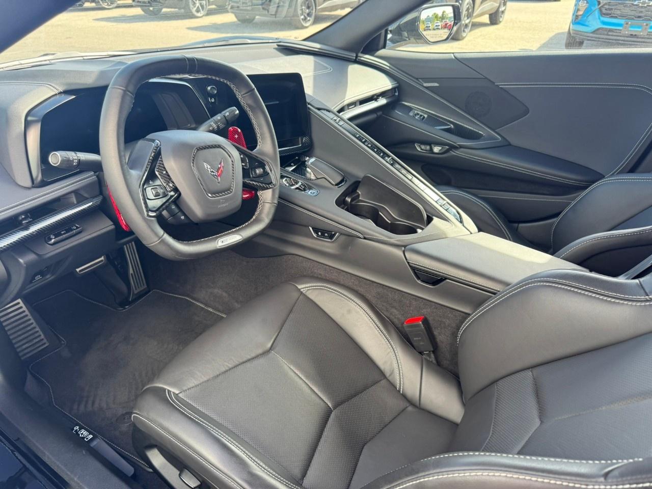 2024 Chevrolet Corvette E-Ray Convertible 1LZ Photo