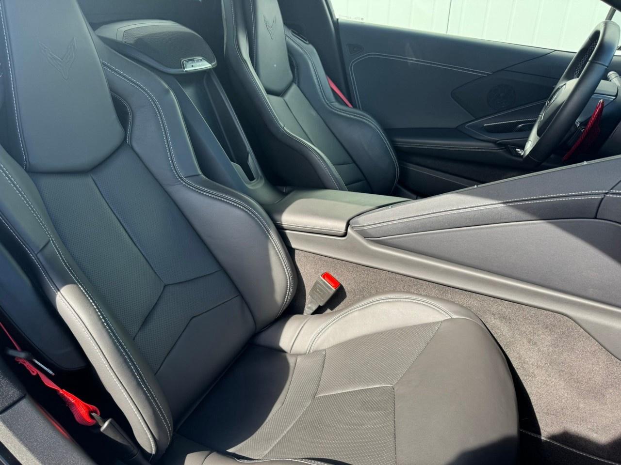 2024 Chevrolet Corvette E-Ray Convertible 1LZ Photo