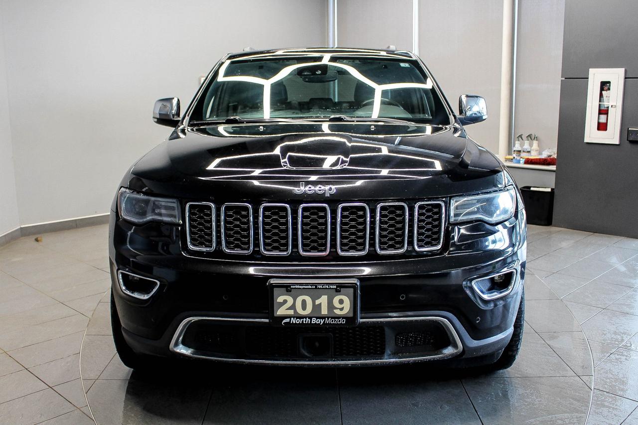 2019 Jeep Grand Cherokee Limited LEATHER SEATS - APPLE CARPLAY AND ANDROID AUTO - NAVIGATION Photo2