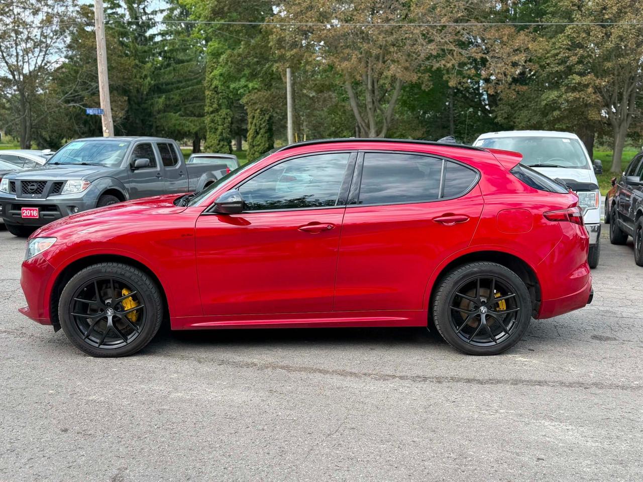 2020 Alfa Romeo Stelvio Ti Sport AWD Photo