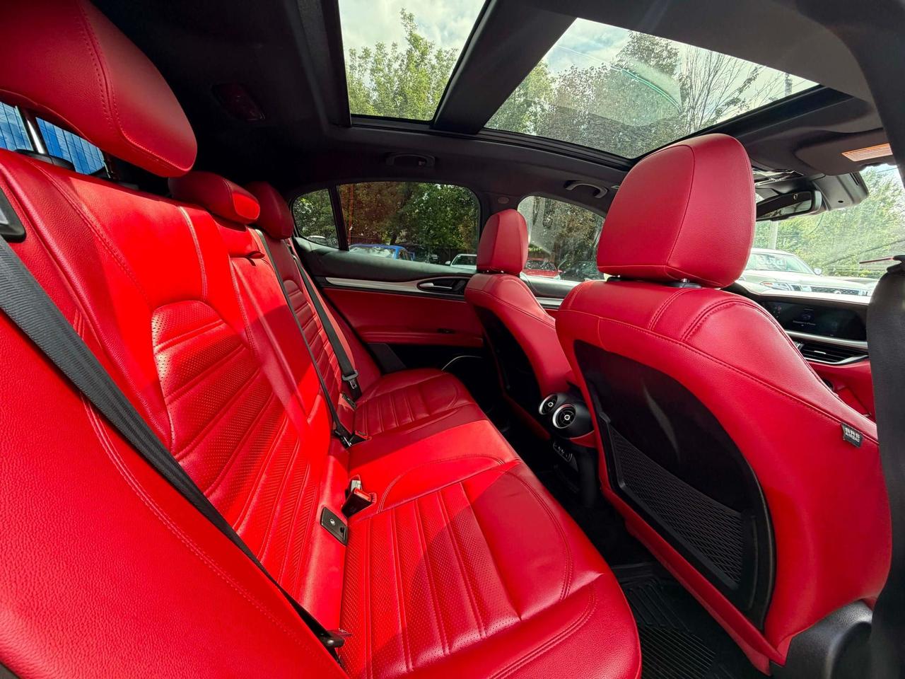 2020 Alfa Romeo Stelvio Ti Sport AWD Photo