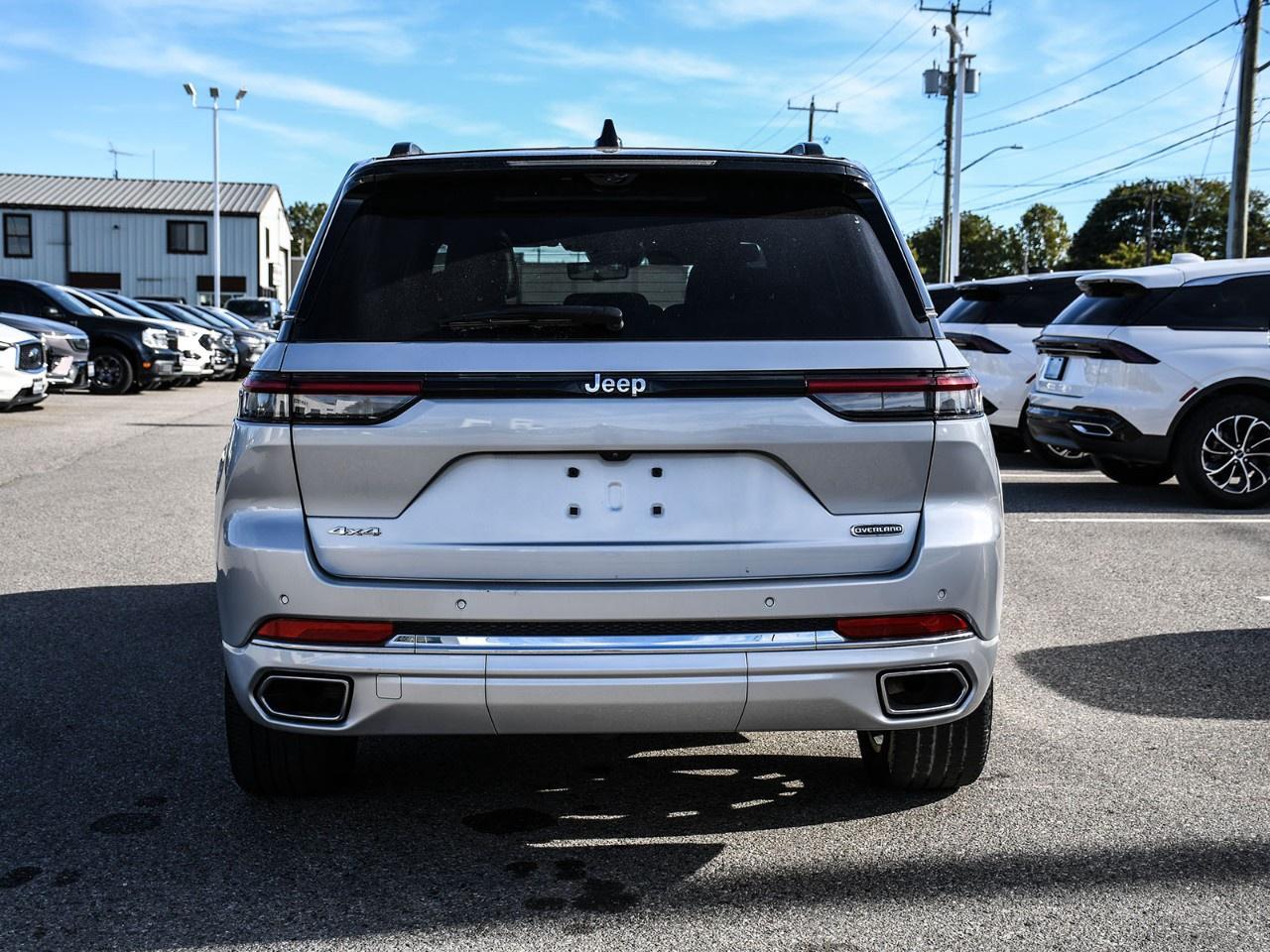 2024 Jeep Grand Cherokee OVERLAND 4X4 Photo