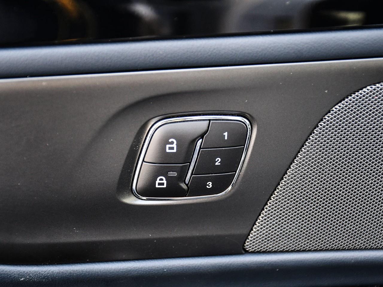 2024 Lincoln Nautilus Reserve AWD Photo