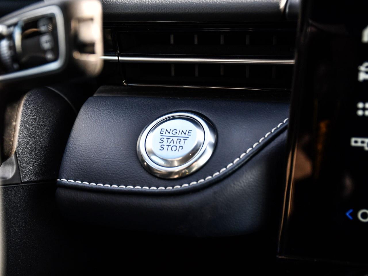 2024 Lincoln Nautilus Reserve AWD Photo