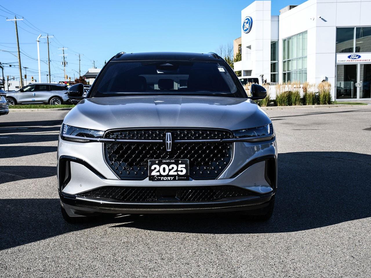 2025 Lincoln Nautilus Reserve AWD Photo