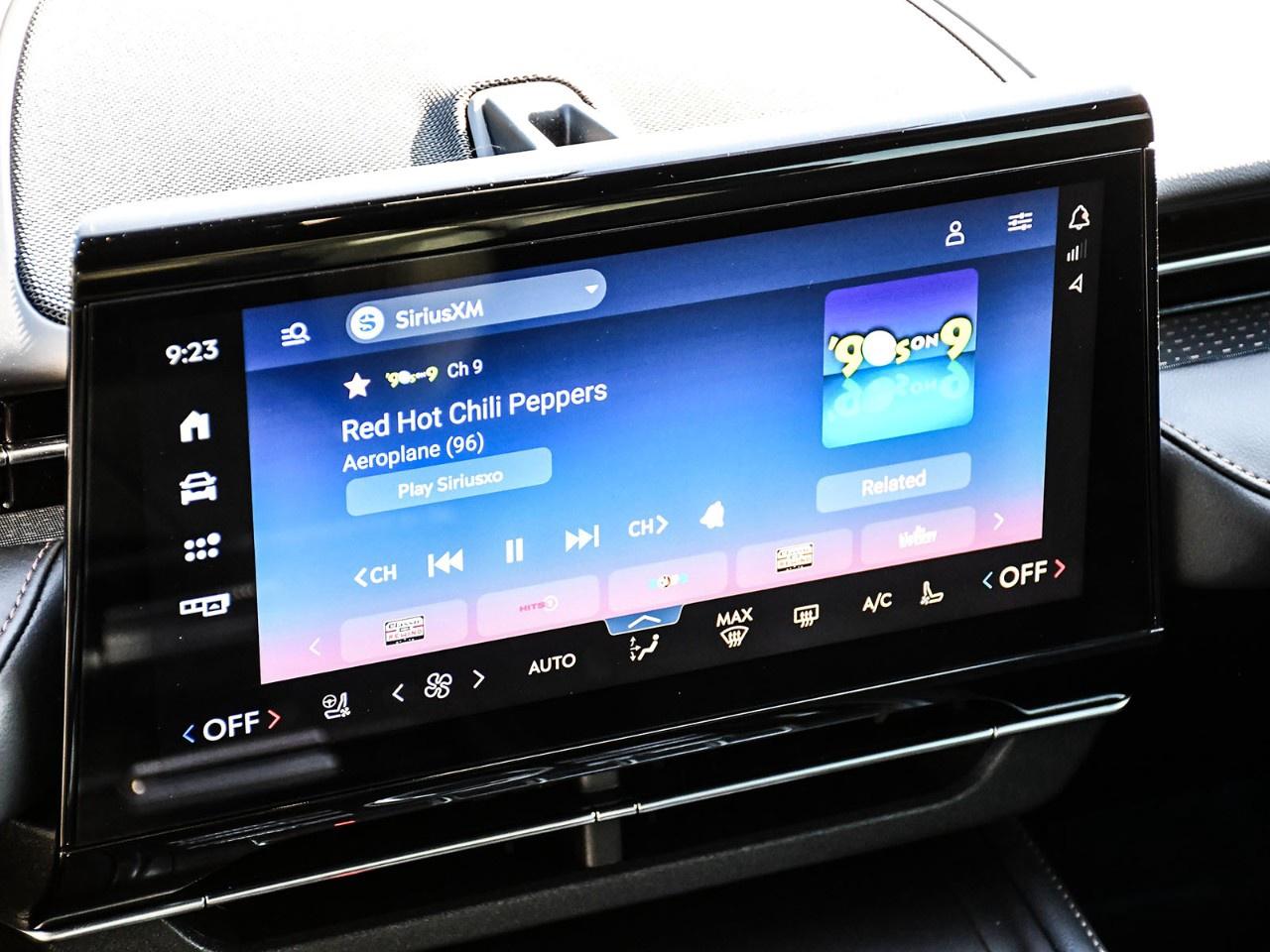 2025 Lincoln Nautilus Reserve AWD Photo