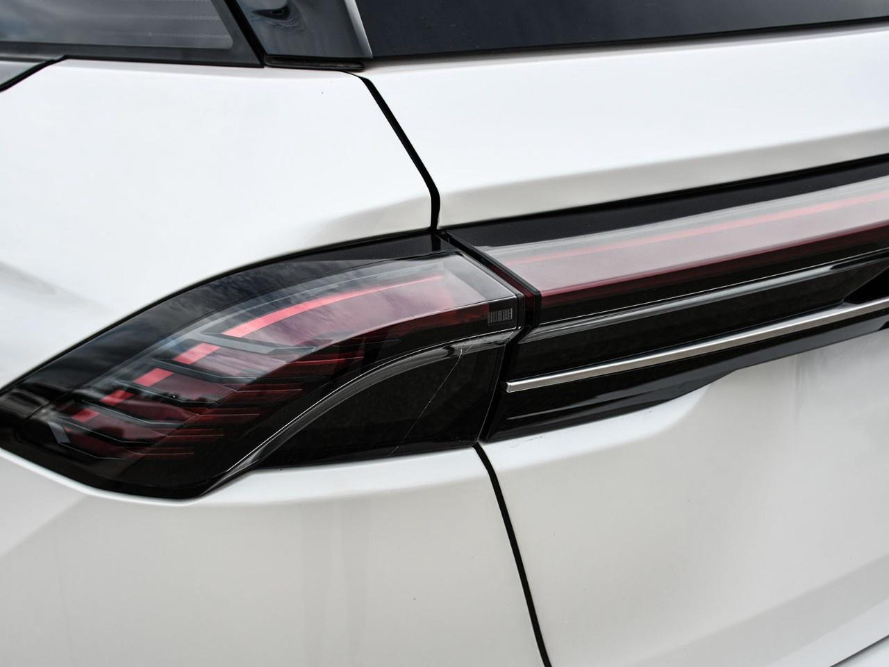 2025 Lincoln Nautilus Premiere AWD Photo