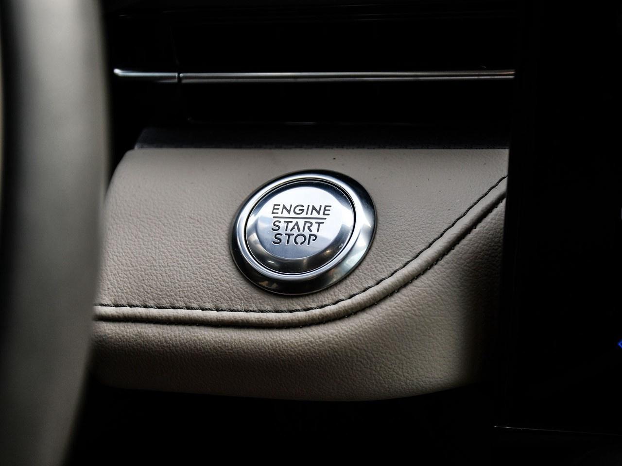 2025 Lincoln Nautilus Premiere AWD Photo