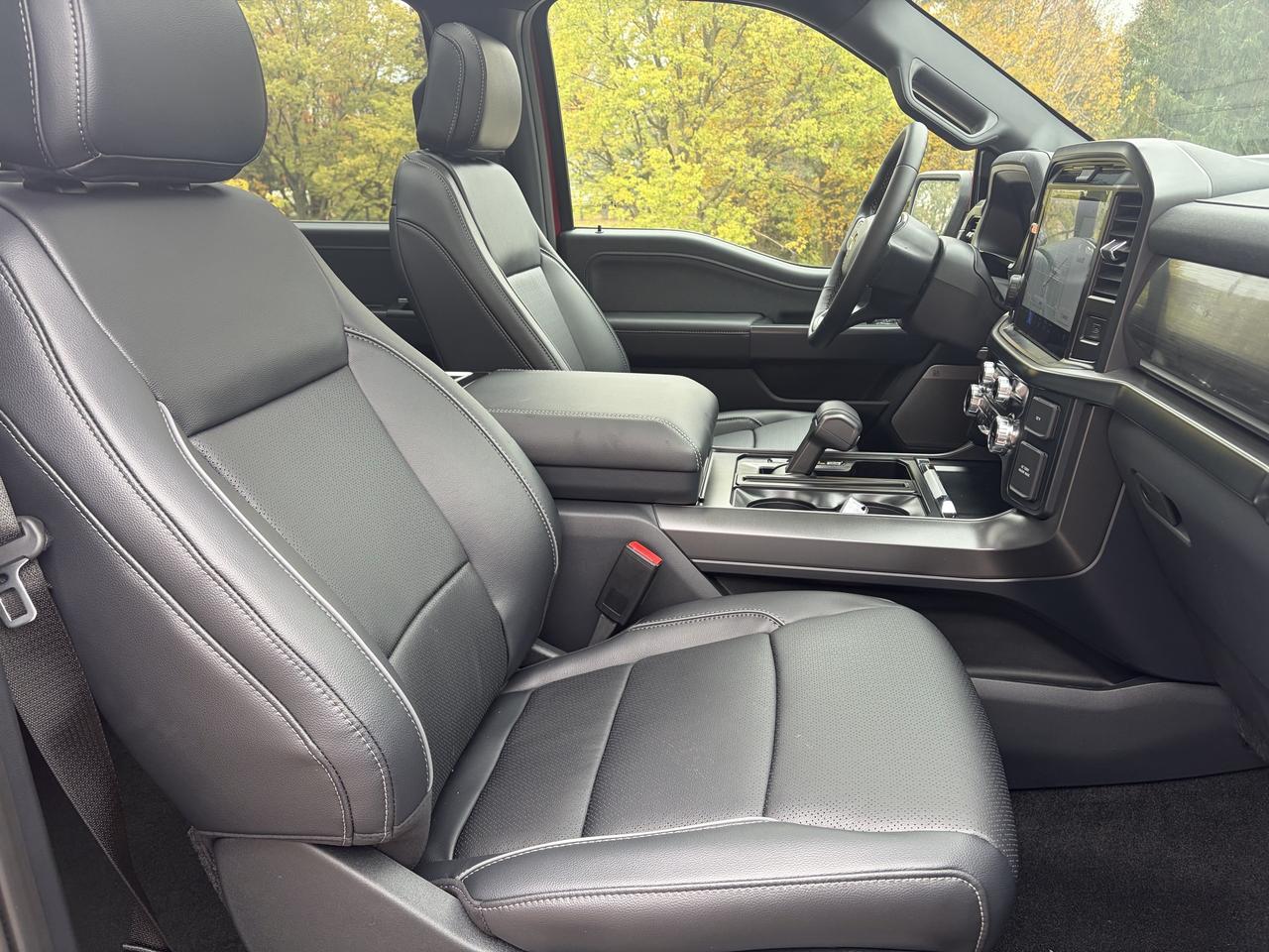 2026 Ford F-150 Lariat SuperCrew 501A 4x4 Photo