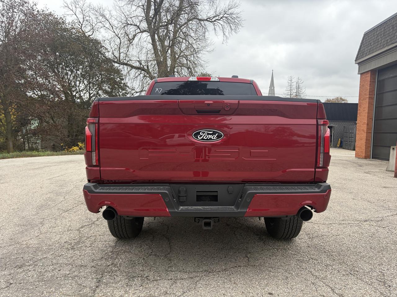 2026 Ford F-150 Lariat SuperCrew 501A 4x4 Photo4