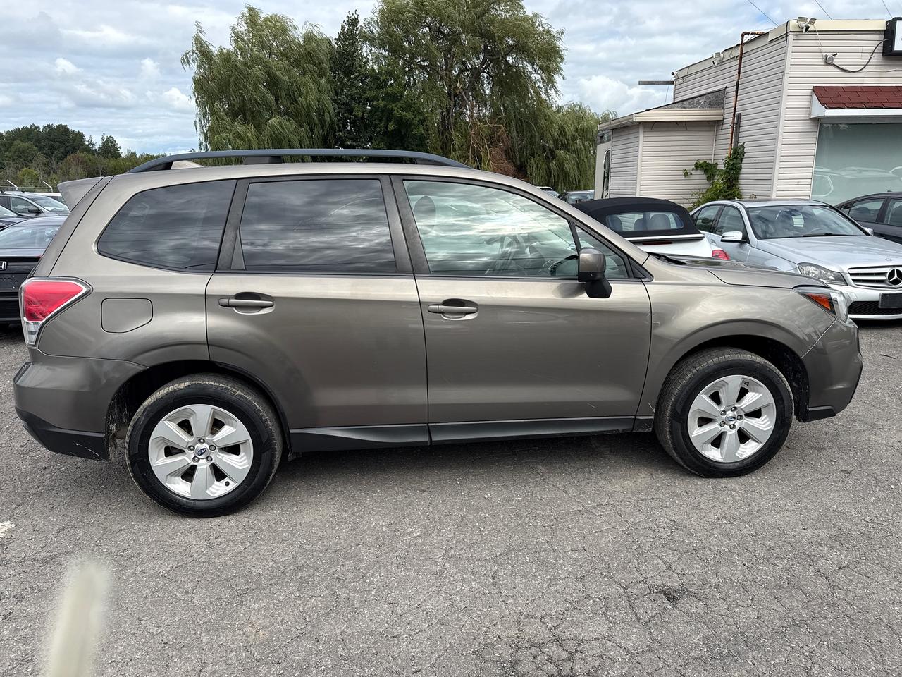 2017 Subaru Forester i Convenience Photo