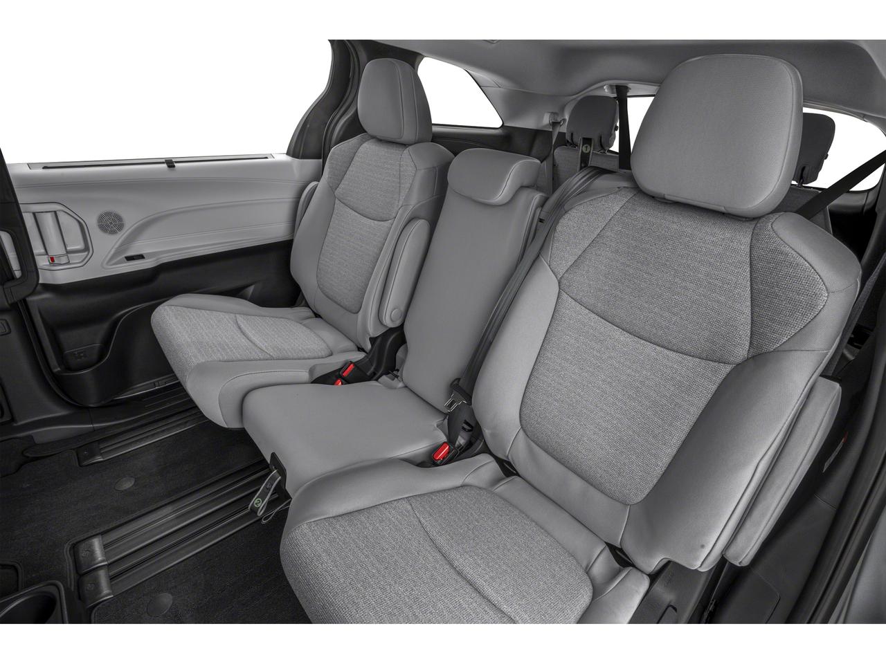 2026 Toyota Sienna Hybrid Sienna LE AWD 8-Pass Photo