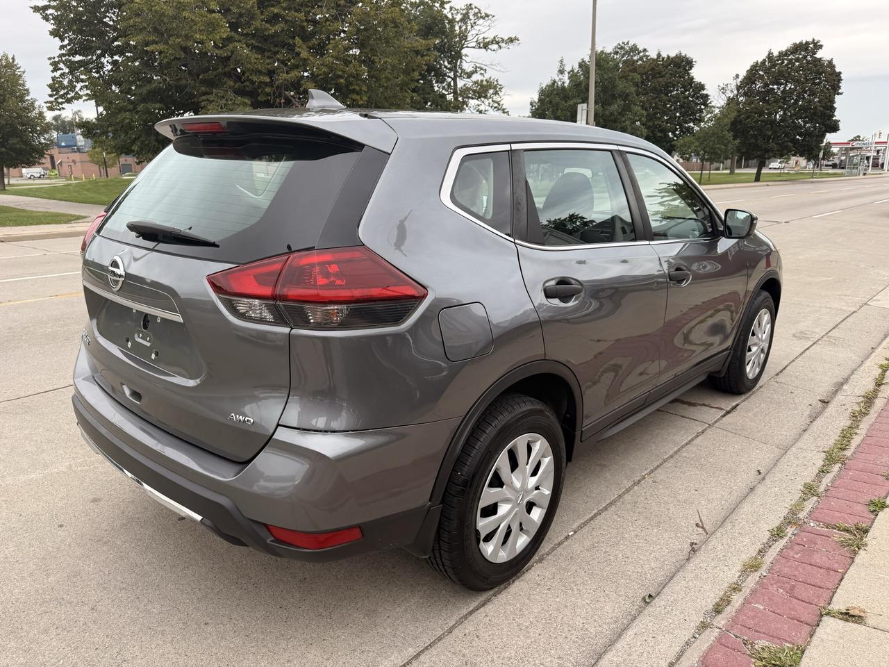 2019 Nissan Rogue AWD S Photo