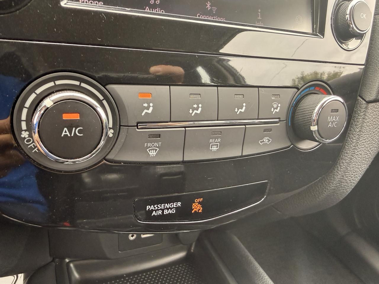 2019 Nissan Rogue AWD S Photo