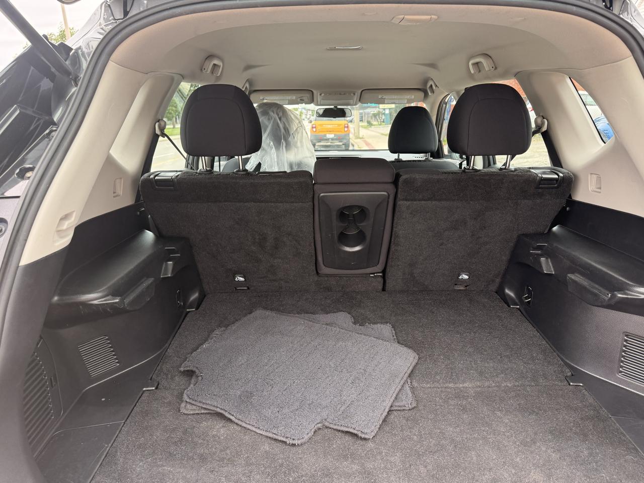 2019 Nissan Rogue AWD S Photo