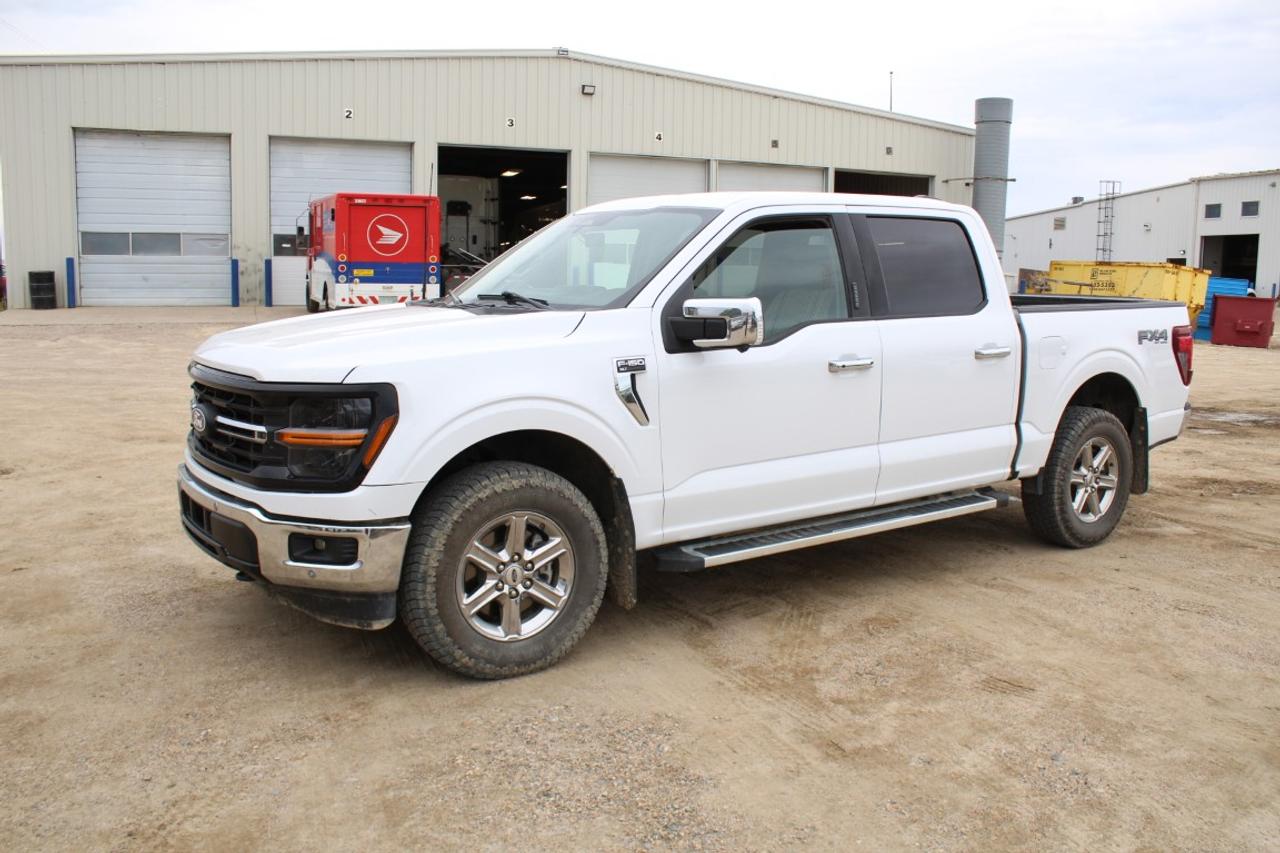 2024 Ford F-150 XLT w/htd cloth, NAV, BUC - Photo #1