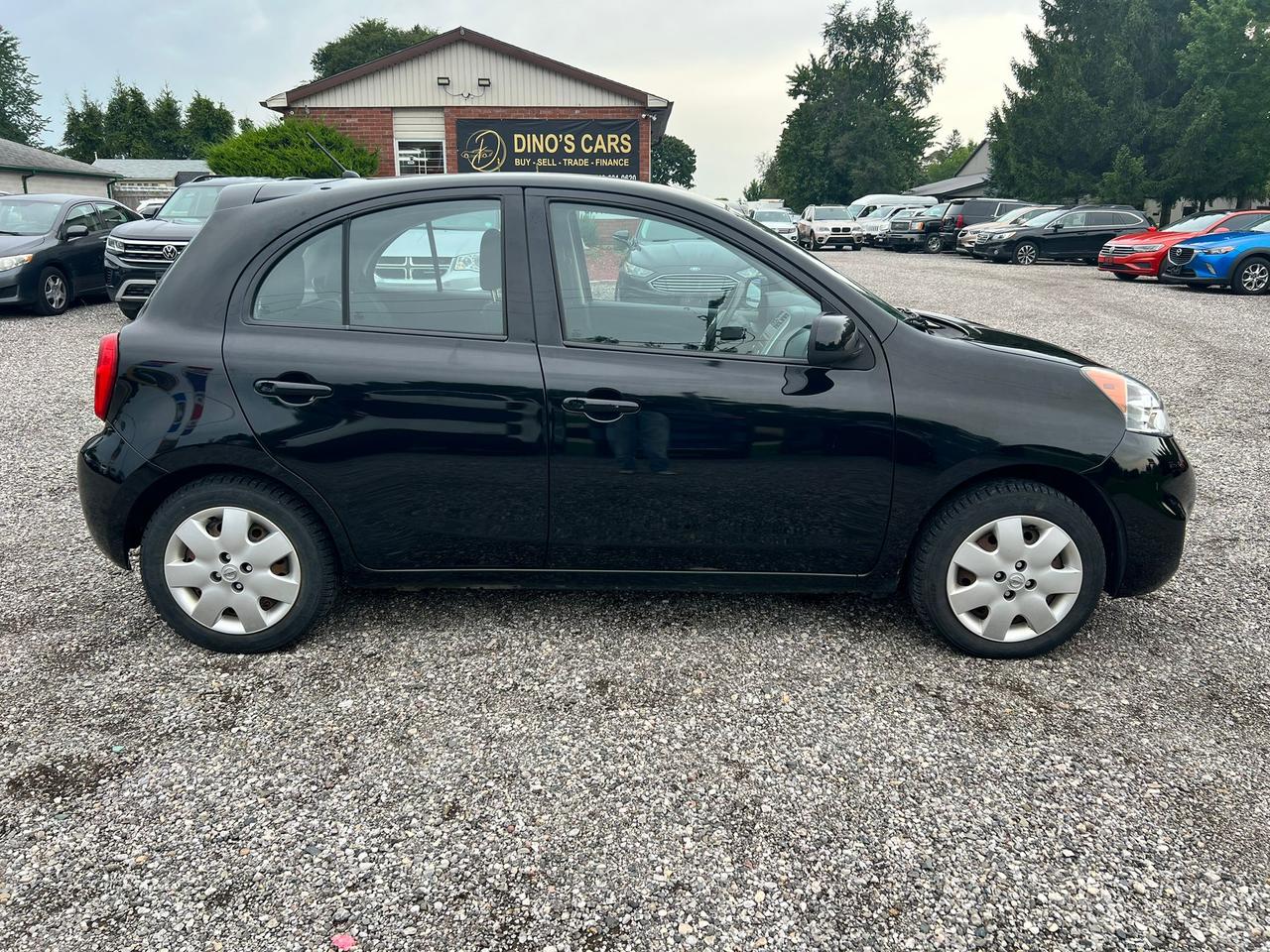 2015 Nissan Micra SV CERTIFIED Photo