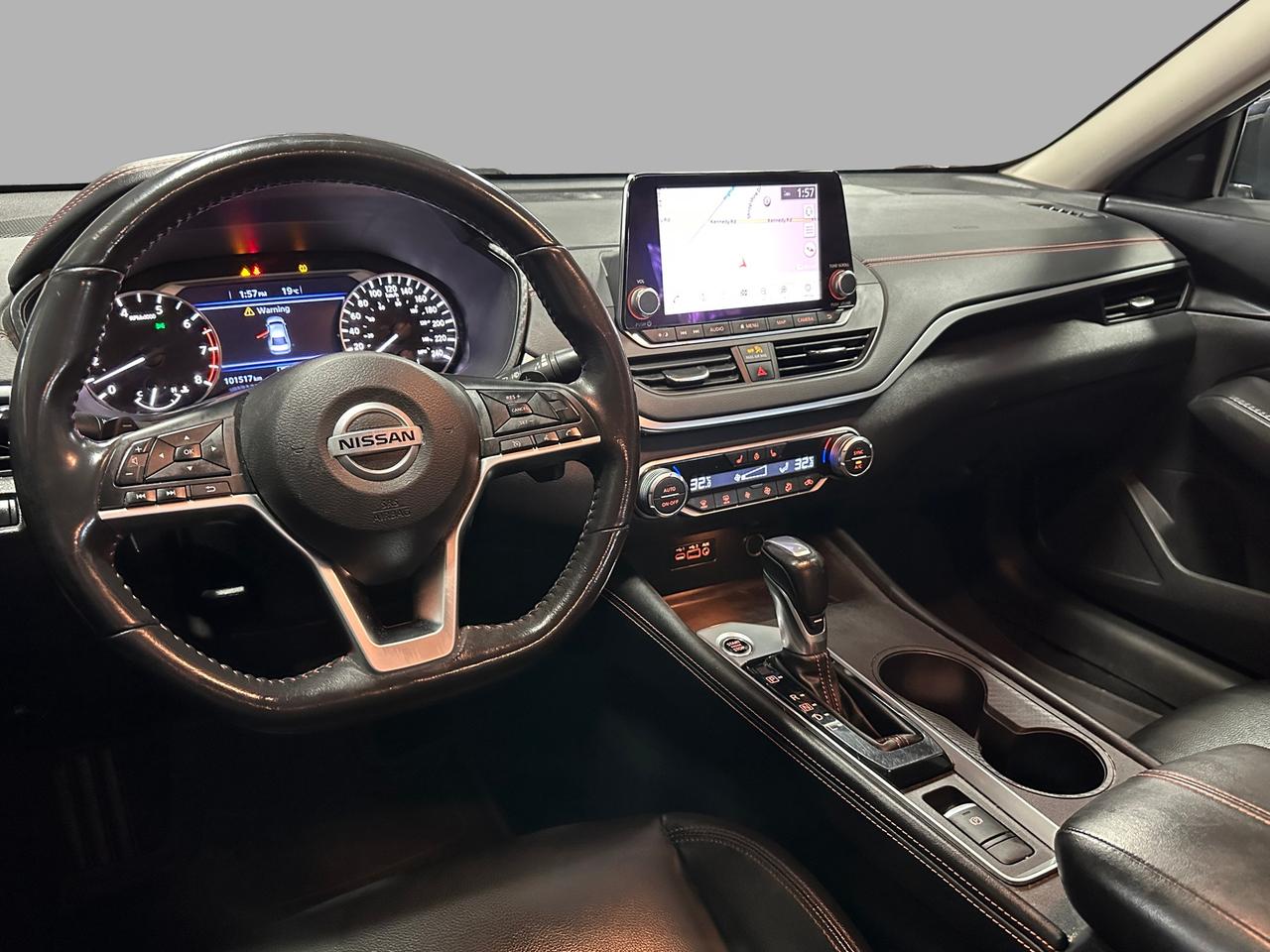 2022 Nissan Altima 2.5 SR Midnight Edition | CLEAN CARFAX | ONE OWNER Photo