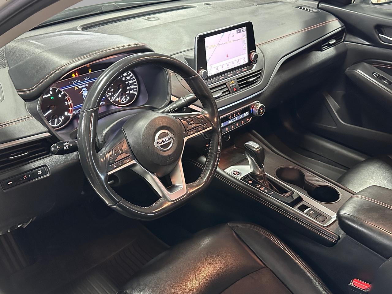 2022 Nissan Altima 2.5 SR Midnight Edition | CLEAN CARFAX | ONE OWNER Photo