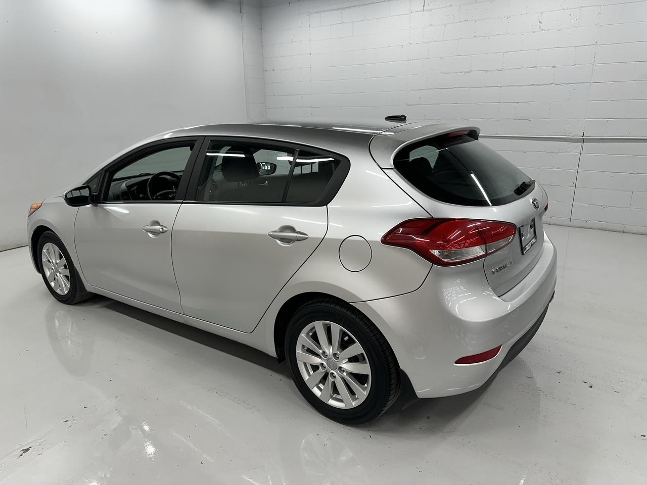 2014 Kia Forte5 LX+ Photo23