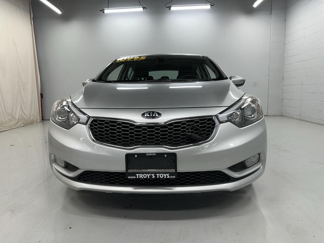 2014 Kia Forte5 LX+ Photo2