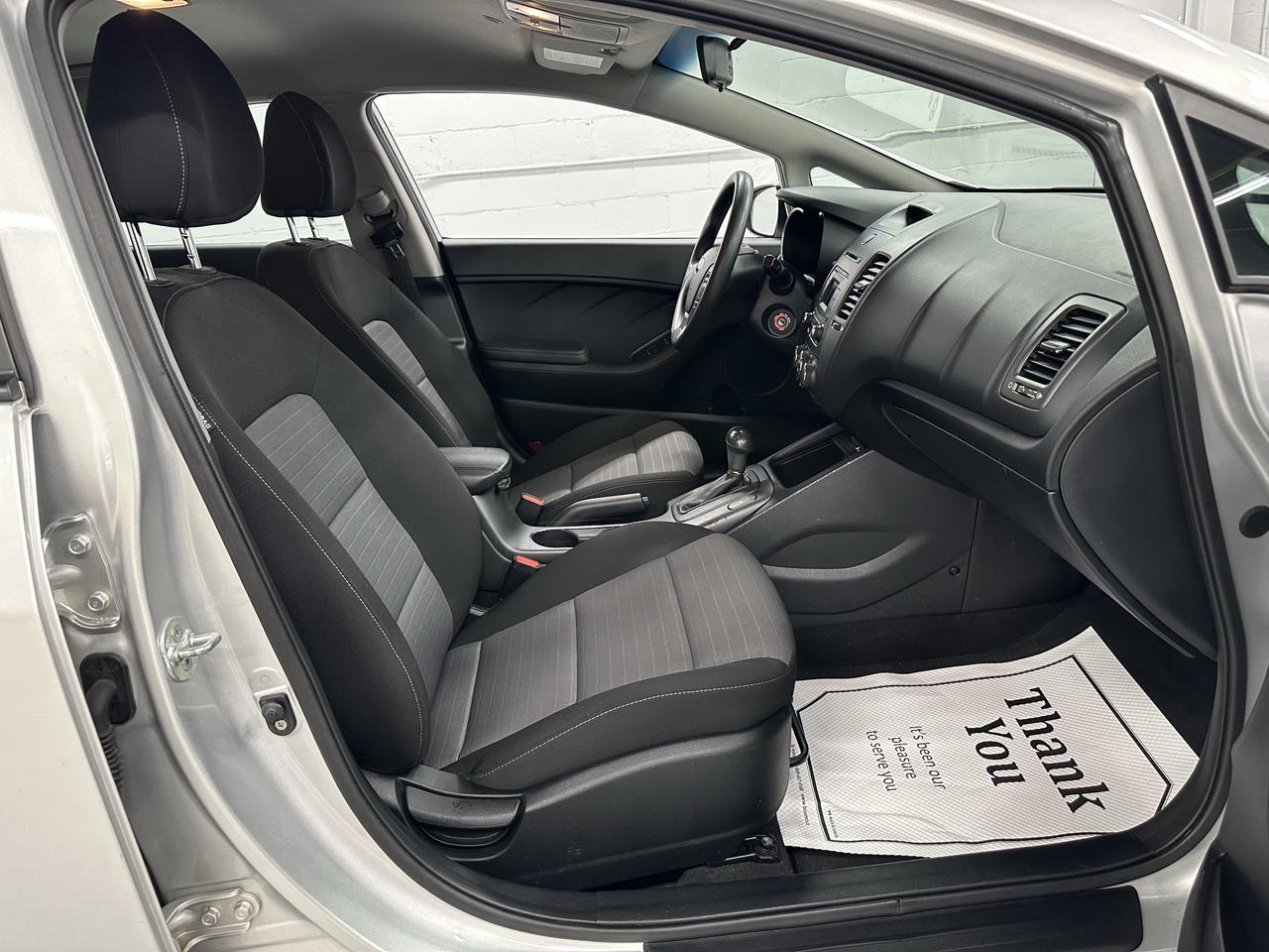 2014 Kia Forte5 LX+ Photo11
